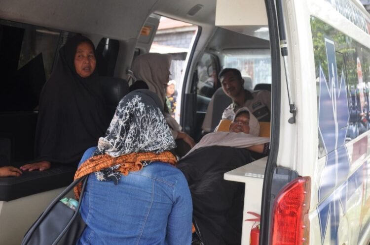 PSC 119 Aceh Tengah Siaga di Lokasi Kebakaran