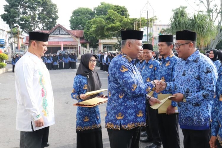 494 PNS Golongan II dan III di Takengon Naik Pangkat, Subhandhy Ajak Tingkatkan Produktivitas