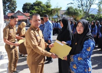 176 PNS Aceh Tengah Terima SK Naik Pangkat