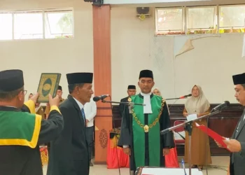 Mukhlis Gantikan Posisi Salman di DPRK Aceh Tengah