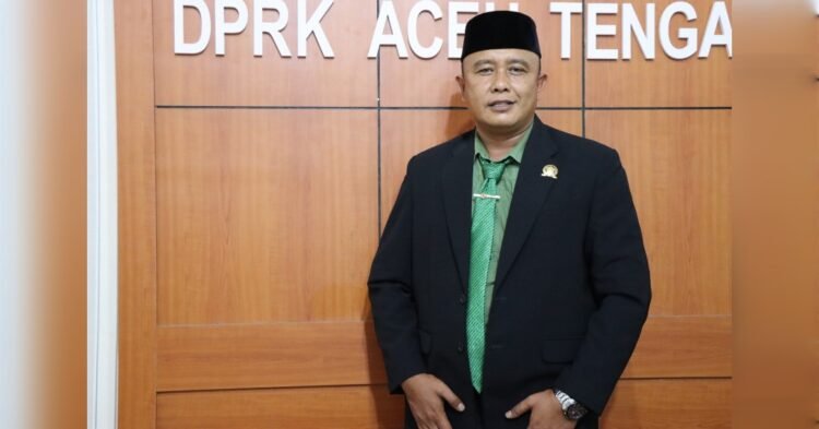 Komisioner KIP Aceh Tengah Dilantik, Fauzan Harap Jaga Independensi