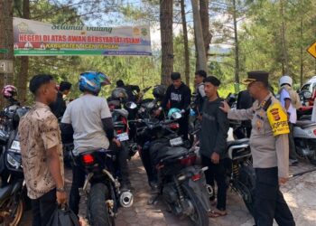 Arus Lalulintas di Kawasan Danau Lut Tawar Padat Merayap, Kapolres Turun Tangan