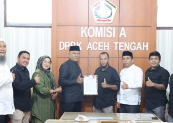 Pansel Serahkan 15 Nama Calon Panwaslih ke Komisi A DPRK Aceh Tengah 