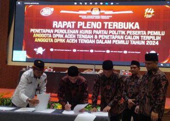 KIP Tetapkan 30 Anggota DPRK Aceh Tengah Terpilih 