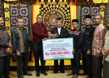 Baitul Mall Aceh Tengah Terima Zakat Bank Aceh Syariah Tahun 2023 Rp500 Juta