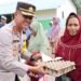 Masyarakat Rusip Sumringah Terima Paket Sembako dari Polisi