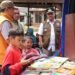 Mirzuan Serahkan Bantuan Pasca Kebakaran di Kampung Tebuk