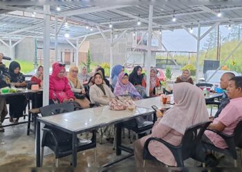 Emak – Emak ini Siap Kawal Kemenangan Alhudri Lewat Program Unggulan 