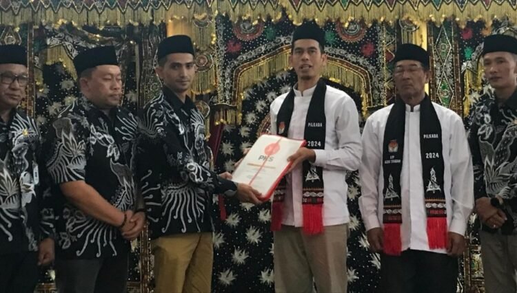 Bardan – Kariman, Paslon Pertama Mendaftar ke KIP Aceh Tengah