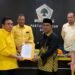 Sah! DPP Golkar Serahkan SK Model B KWK untuk Paslon HAMAS di Pilkada 2024