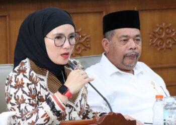 Paslon Bupati dan Wabup Teken MoU Helsinki dan UUPA, Begini Kata Fitriana Mugie 