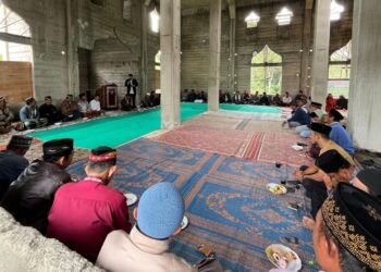 Muchsin Hasan Didepan Masyarakat Atu Lintang, “Kemakmuran Masjid Prioritas” 