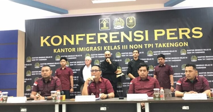 Tiga WNA Asal Prancis Dideportasi Setelah Diduga Terlibat Kegiatan Politik di Gayo Lues 