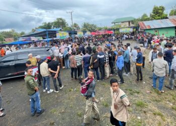 Meski Hujan Lebat, Ribuan Pendukung Padati Acara Pengukuhan Tim Pemenangan Hamas di Ketol