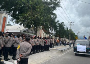 Orasi Di Depan DPRK Aceh Tengah, KIP dan Panwaslih Dituding Tidak Netral