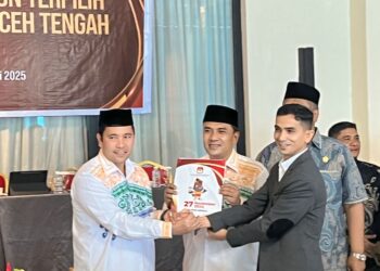 KIP Tetapkan Haili Yoga dan Muchsin Hasan Bupati dan Wakil Bupati Aceh Tengah Terpilih Pilkada 2024