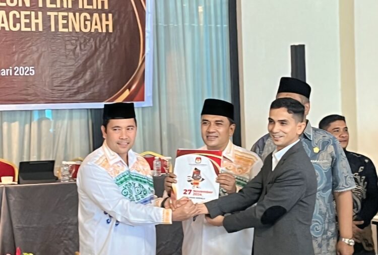 KIP Tetapkan Haili Yoga dan Muchsin Hasan Bupati dan Wakil Bupati Aceh Tengah Terpilih Pilkada 2024
