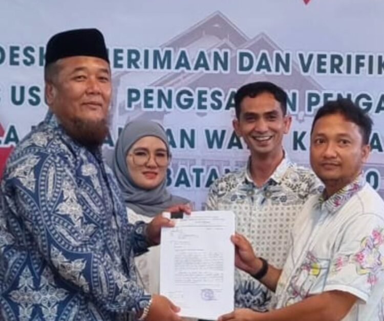 Ketua DPRK Aceh Tengah Serahkan Berkas Bupati dan Wakil Bupati Terpilih ke Pemerintah Aceh