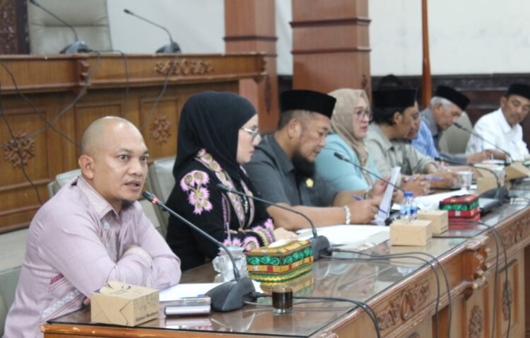 Erwin Pratama ke Tenaga Honorer, “Katakan yang Benar Meski Pahit”