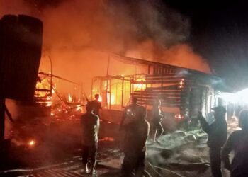 Korsleting Listrik Picu Kebakaran di Bener Meriah, 6 Rumah Hangus, Kerugian Ditaksir Rp700 Juta