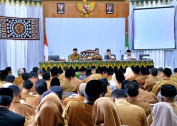 Hari Pertama Masuk Kantor, Haili Yoga Evaluasi Pelayanan Publik 