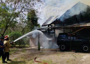 Kebakaran di Pediwi Bebesen, Rumah dan Satu Unit Mobil Hangus