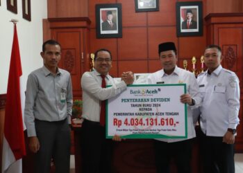 Bank Aceh Syariah Serahkan Deviden Rp4 Miliar ke Pemkab Aceh Tengah 