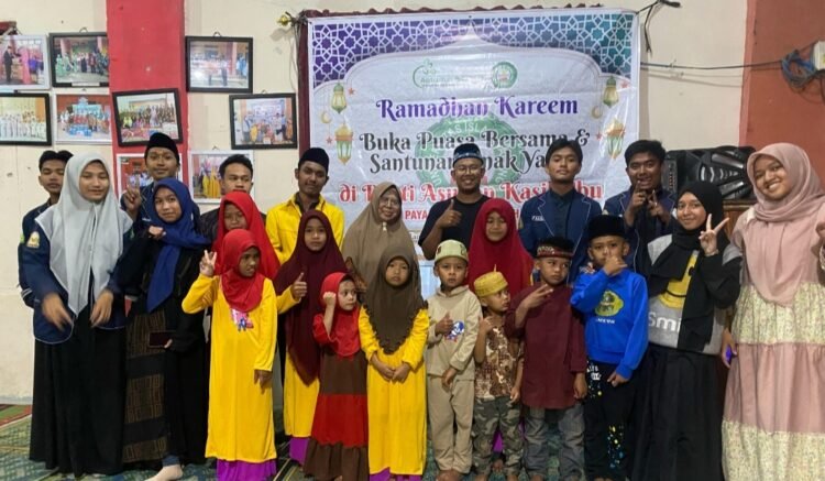 LIPGA dan PROSAT Berbagi dan Hadirkan Kebahagiaan di Tengah Anak Yatim