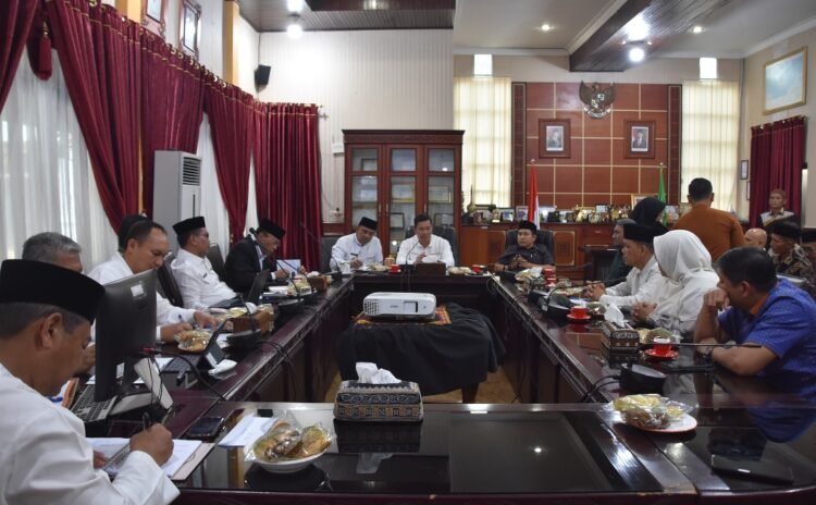 Pemkab Aceh Tengah Bahas Kawasan Transmigrasi Berbasis Pangan Bersama Komisi II DPRA