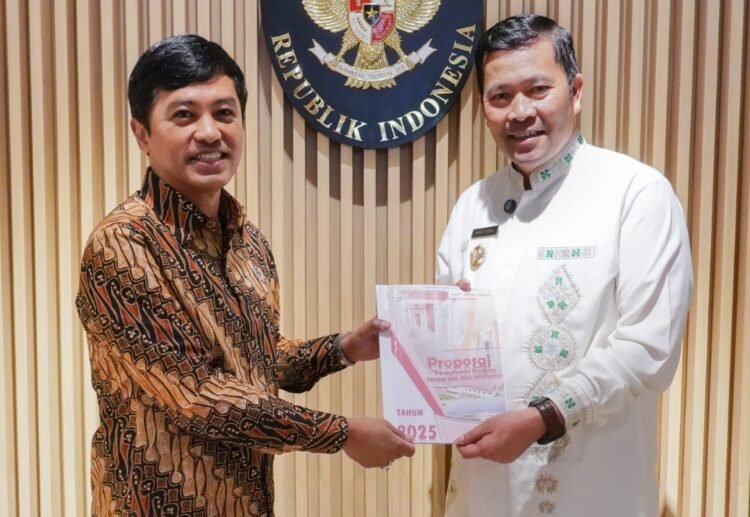 Wamenkes RI Siap Bantu Alkes RSUD Datu Beru dan Dukung RS Regional Beroperasi
