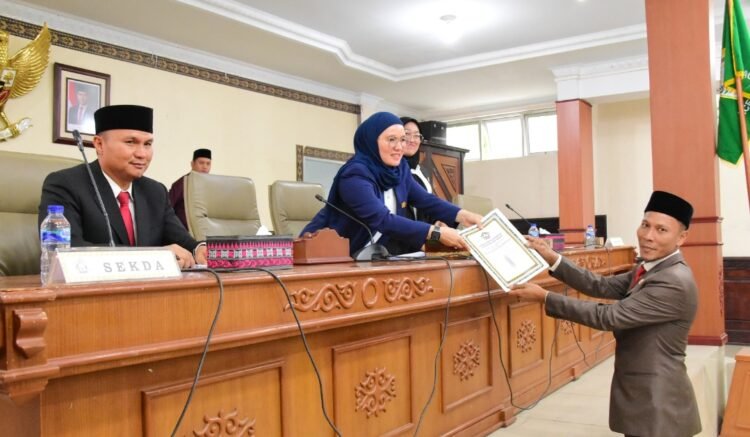 Rekomendasi Pansus! Bupati Aceh Tengah Didesak Segera Lakukan Mutasi 