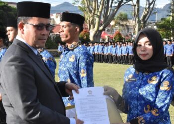 518 PPPK Dilantik, Bupati Haili Yoga: Kalian Adalah Ujung Tombak Pelayanan Publik