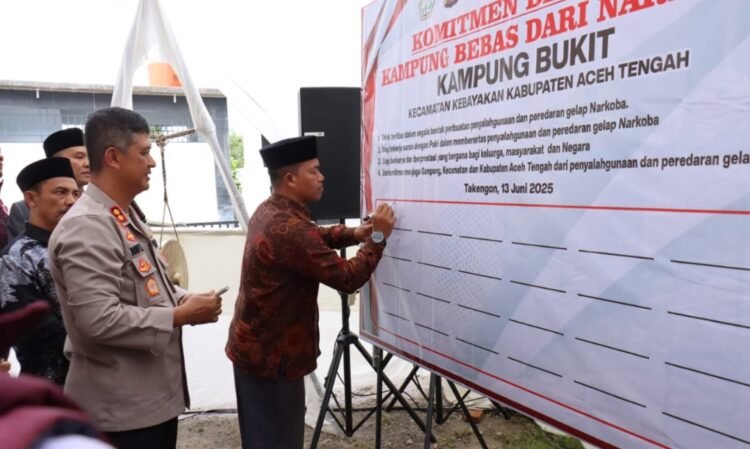 Kampung Bukit Kebayakan Dideklarasikan sebagai Kampung Bebas Narkoba