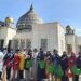 Sambut HUT ke-80 RI, Vitriani Muchsin Hasan Pimpin Aksi Bersih-Bersih di Masjid Agung Ruhama