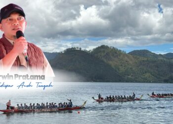 17 Klub Ramaikan Lomba Perahu Naga di Mendale