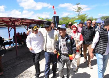 Sastra Mahyadi: “Lomba Perahu Naga Harus Hidup, Danau Lut Tawar Layak Mendunia”