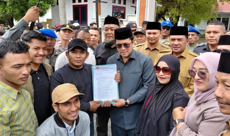 Haili Yoga dan Muchsin Hasan Teken 40 Petisi Pendemo, Ini Poin Lengkapnya?