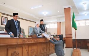 Fraksi Gerindra Soroti Penurunan Pendapatan, Minta Pemkab Fokus pada Efisiensi dan Program Prioritas