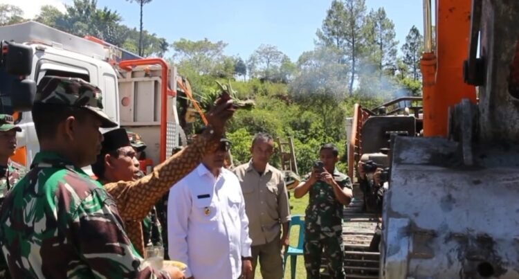 Peusijuk Iringi Awal TMMD ke-126 di Aceh Tengah, Doa dan Tradisi Menyatu di Tanah Linge