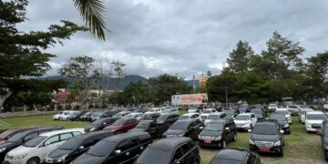 Puluhan Mobil Dinas “Menginap” di Lapangan Setdakab Aceh Tengah, Ada Apa!