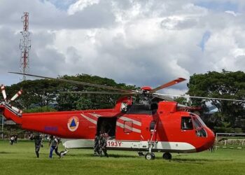 Tiga Helikopter Susuri Langit Aceh Tengah, 4 Desa Terpencil Terima Bantuan Logistik