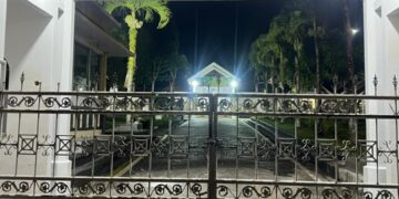 Riuh di Tengah Bencana, Gerbang Pendopo Bupati Aceh Tengah Digembok!