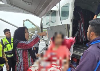 Dua Pasien RSUD Datu Beru Takengon Dirujuk ke Banda Aceh Lewat Udara