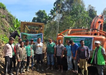 Pulihkan Material Longsor, Ketum DPP Partai PPP Pusat Kirim Alat Berat ke Aceh Tengah