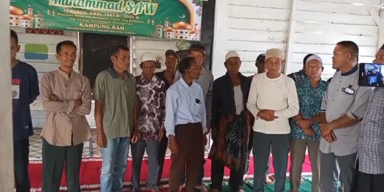 Diduga Bantuan Kemensos Disunat Rp500 Ribu per KK, Reje Bah Ketol “Itu Kabar Sesat”