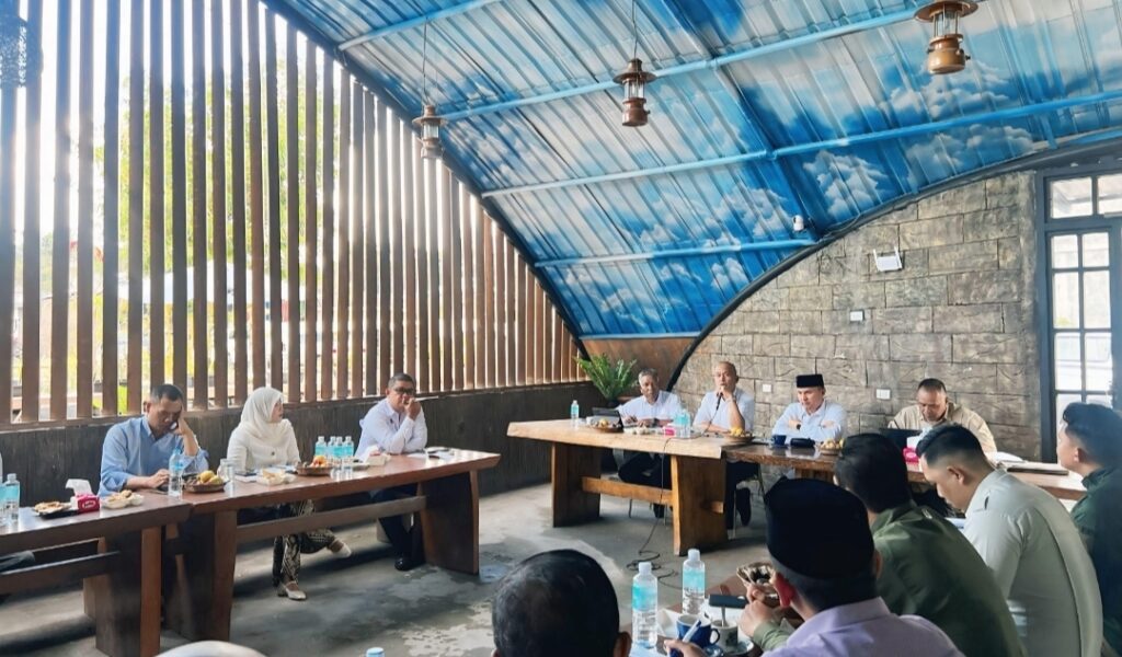 Kajari Aceh Tengah Buka Logika Ilegal Trading Getah Pinus: “Getahnya dari Mana?