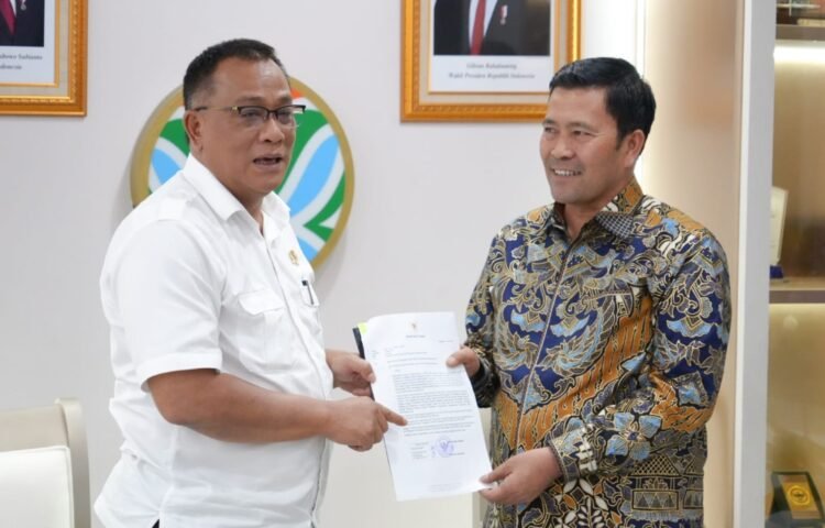 Haili Yoga Bertemu Menteri Lingkungan Hidup, Bahas Pengelolaan Sampah dan TPA