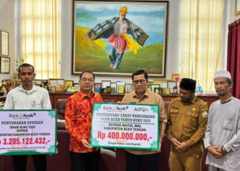 Usai Setor Dividen Rp3,2 Miliar, Bank Aceh Salurkan Zakat Rp400 Juta untuk Warga Aceh Tengah