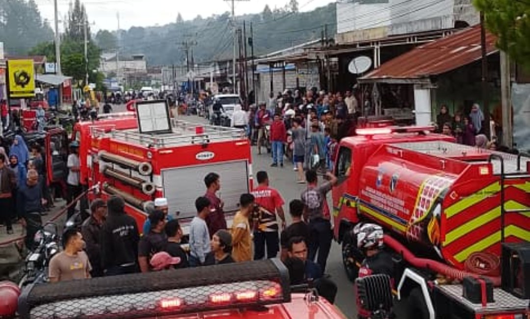 Satu Rumah Warga di Pendere Saril Hangus Terbakar, 1 Terimbas