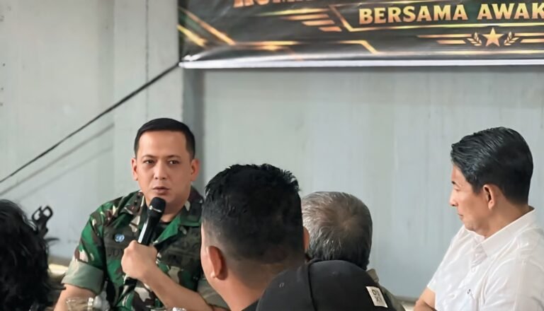 Silaturahmi dengan Wartawan, Dandim 0106: “Saya Tidak Anti Kritik”